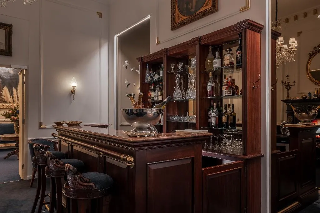 Bar, Manos Stephanie Hotel, Brussels