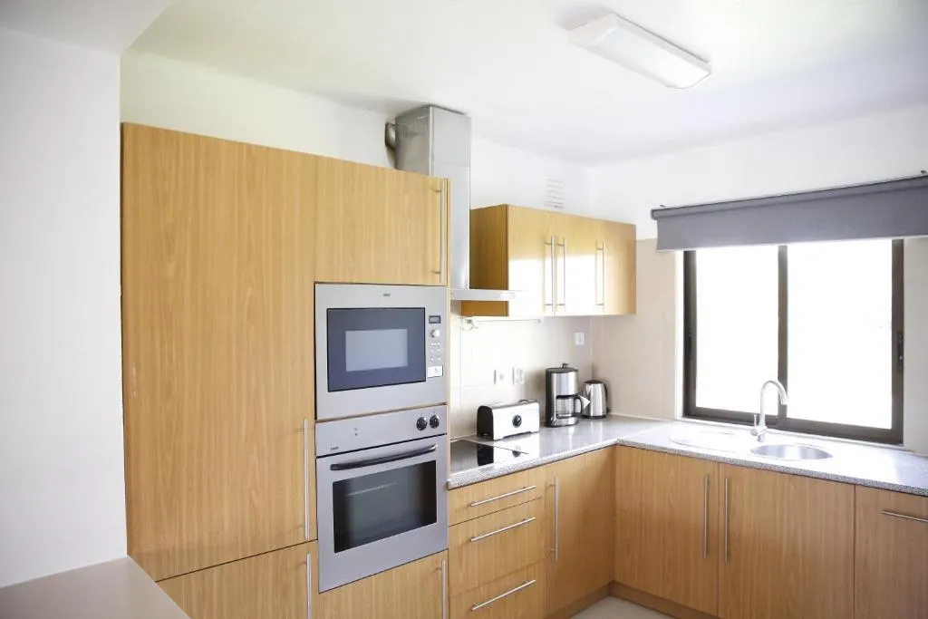 APARTMENT TWO BEDROOMS Room, São Rafael Holidays, Algarve