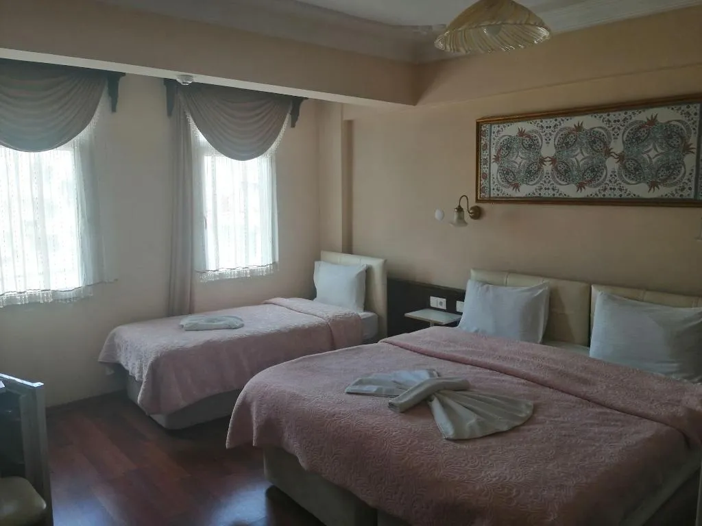Room, Ephesus Centrum, Izmir