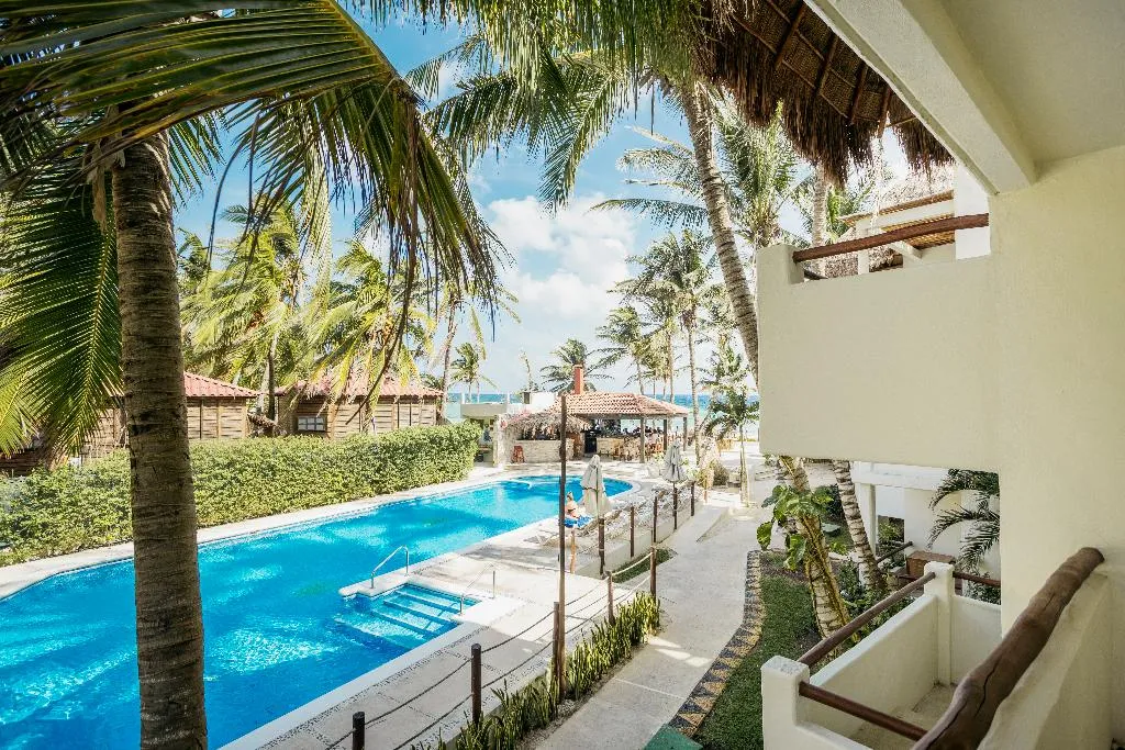 Room PARTIAL OCEAN VIEW TWO DOUBLE BEDS Room, Petit Lafitte, Playa Del Carmen