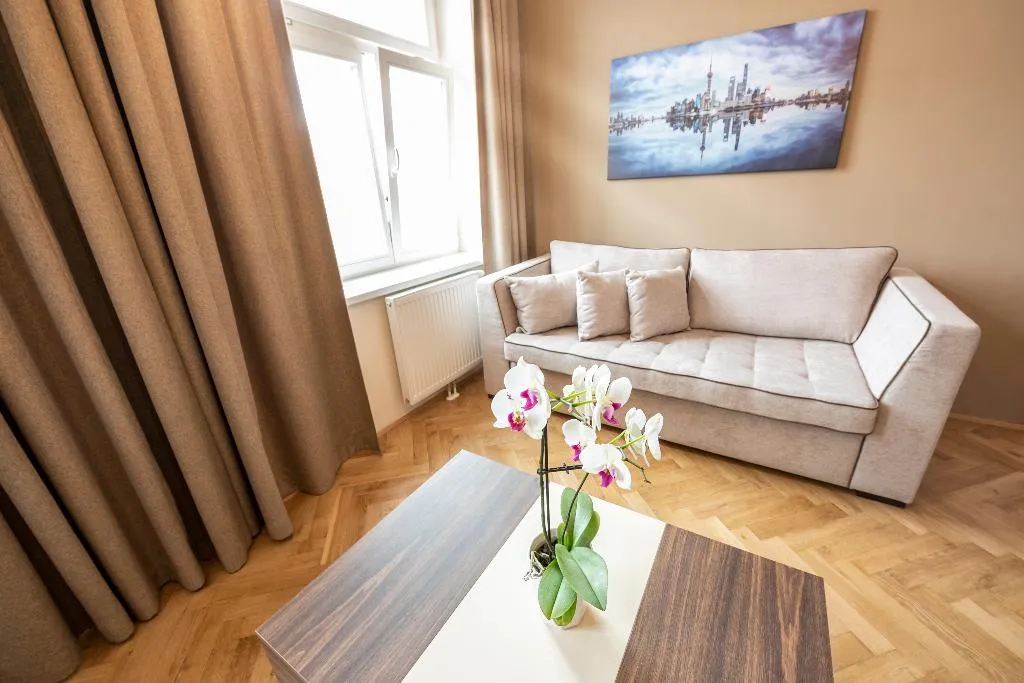 APARTMENT CLASSIC ONE BEDROOM Room, Letna Garden Suites, Prague