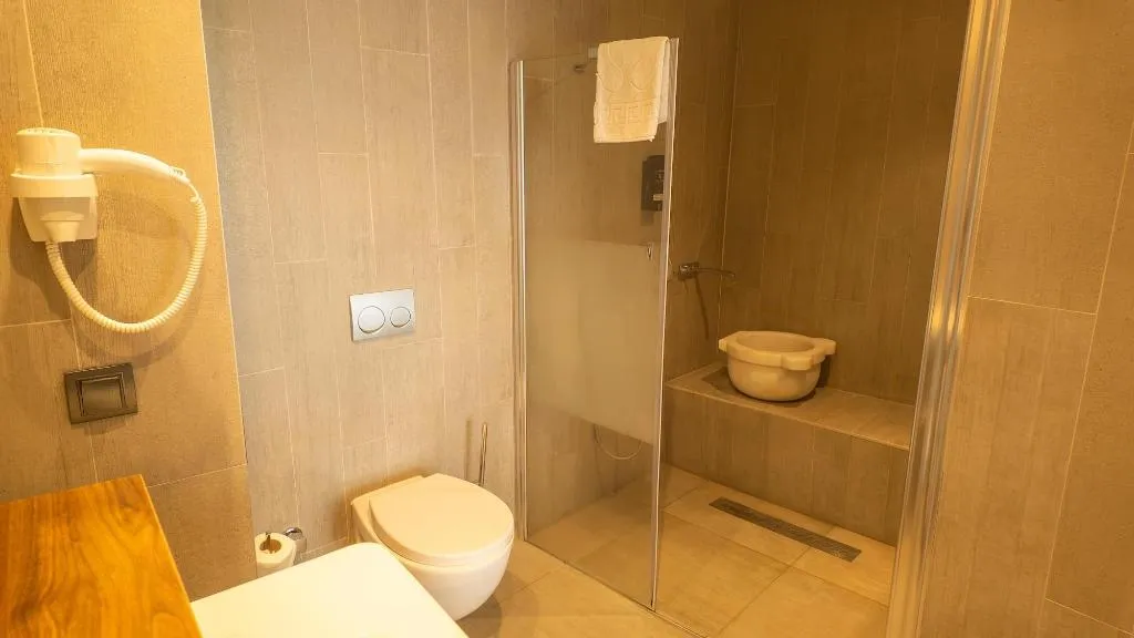 Room, Seven For Life Thermal Hotel, Izmir
