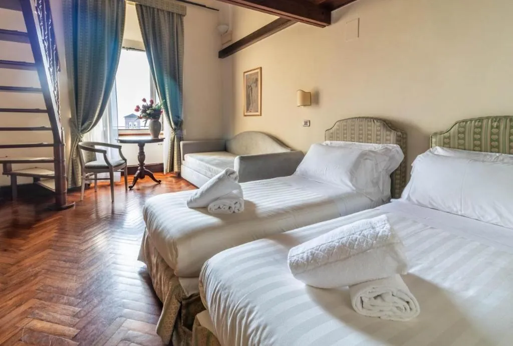 DOUBLE SUPERIOR CITY VIEW Room, Hotel Fontebella, Perugia