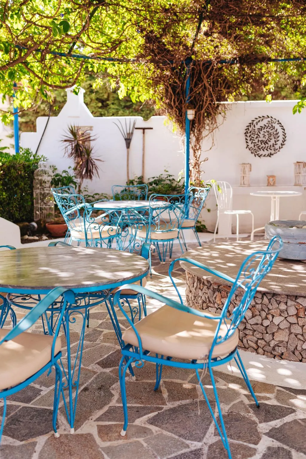 Terrace, Nathalie, Rhodes