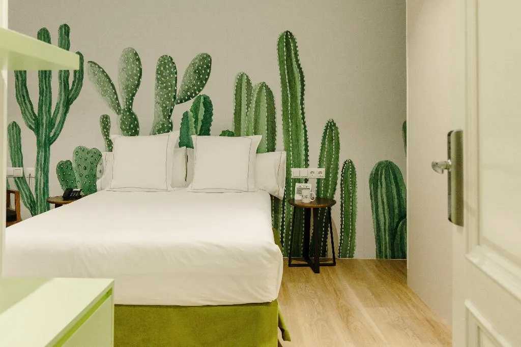 DOUBLE STANDARD Room, Inhala Hotel Garden, Madrid