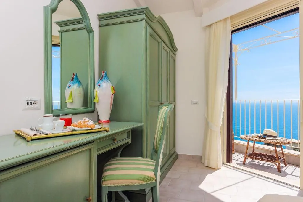 Room, Al Pesce d'Oro, Naples