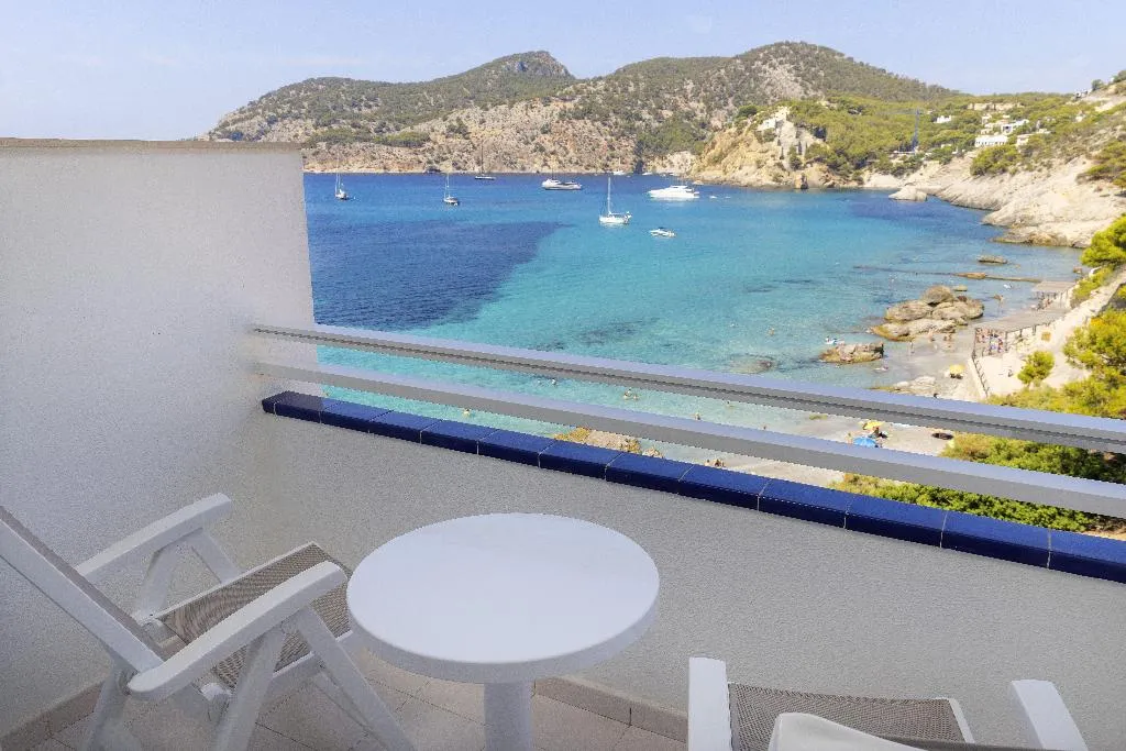 DOUBLE SINGLE USE SEA VIEW Room, Alua Gran Camp de Mar Hotel, Majorca