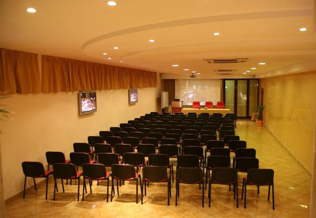 Conferences, Ranch Palace Hotel, Naples