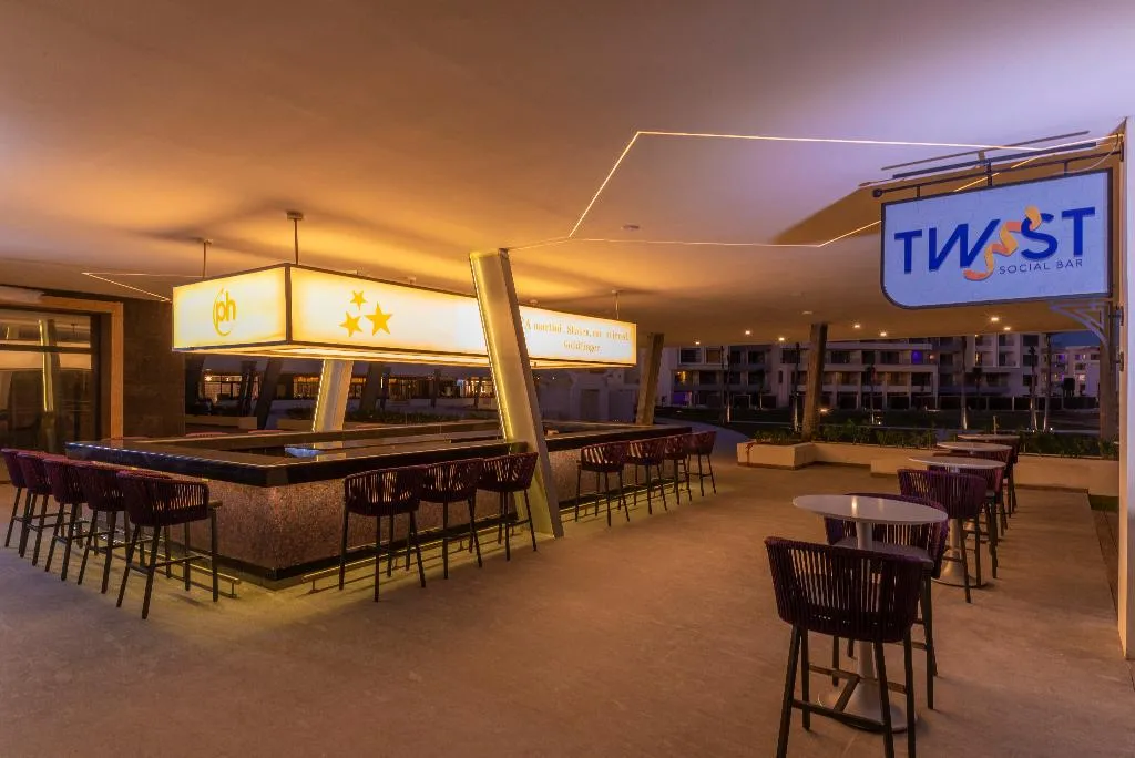 Bar, Planet Hollywood Adult Scene - All-Inclusive Resor, Cancun Area