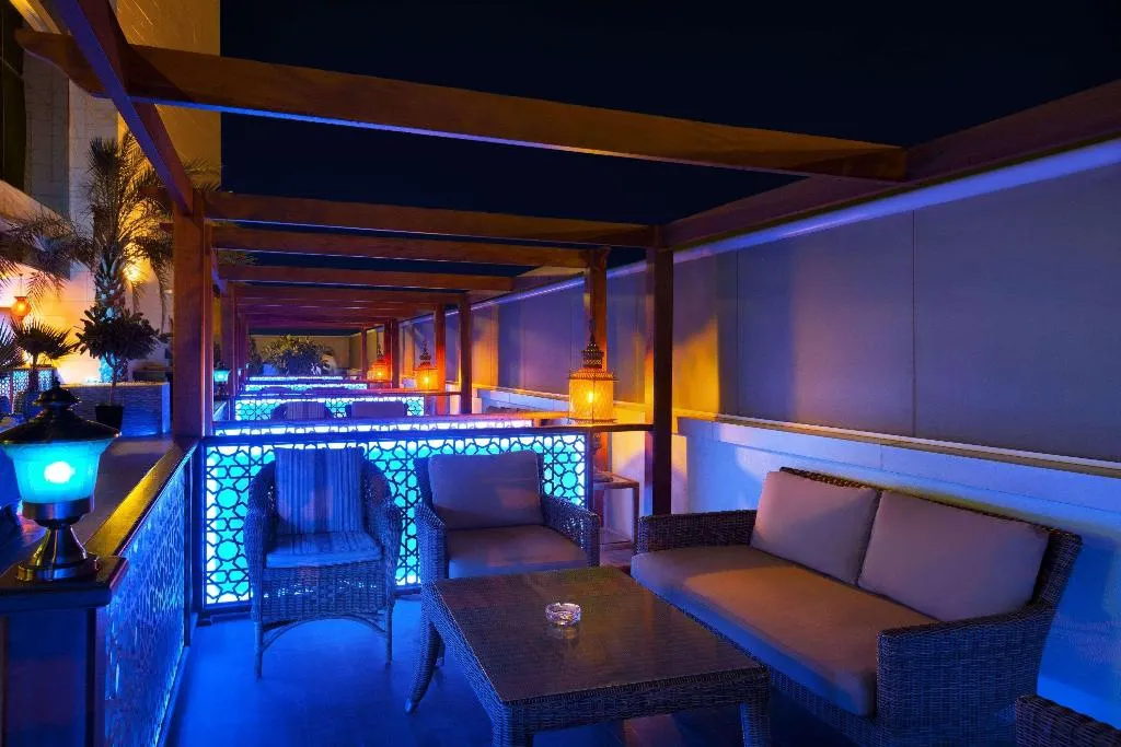 Restaurant, Montreal Barsha Hotel, Dubai