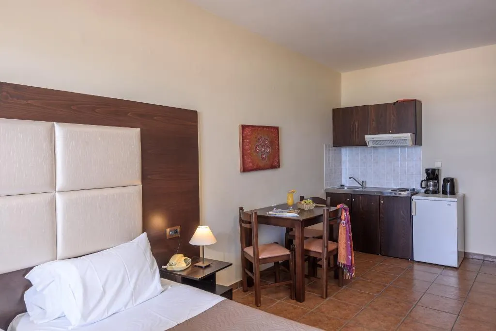 STUDIO GARDEN VIEW Room, Theo Hotel, Crete