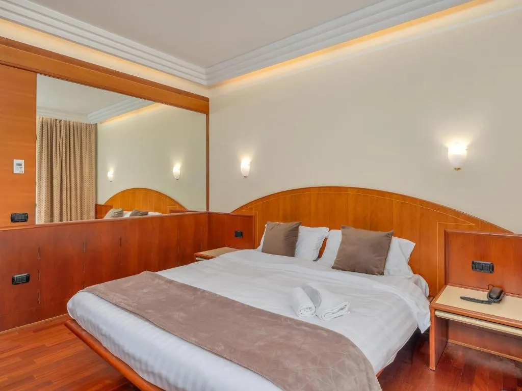 Room, B&B Hotel Prestige Ornago, Milan