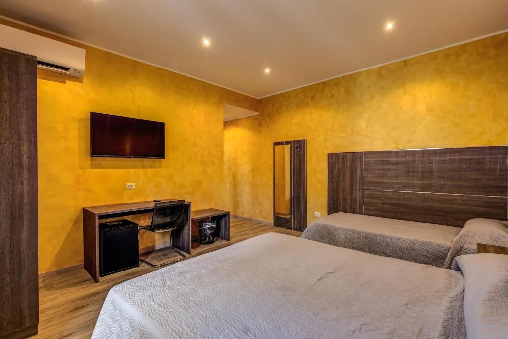 TRIPLE STANDARD Room, Osimar, Rome