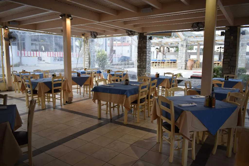 Restaurant, Matina Pefkos Aparthotel, Rhodes