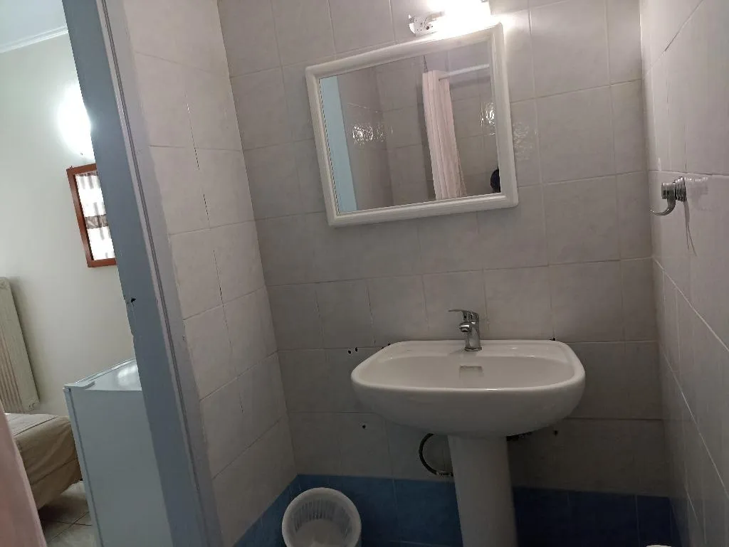 QUADRUPLE STANDARD Room, Elite Hotel, Athens