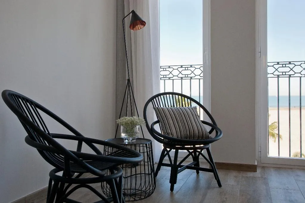 Double or Twin DELUXE OCEAN VIEW ONE BEDROOM Room, Hotel Boutique Balandret, Valencia
