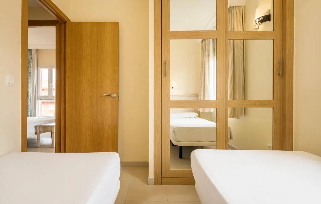 VILLA TWO BEDROOMS Room, Ilunion Sancti Petri, Costa De La Luz