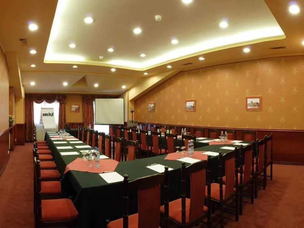 Conferences, Europejski, Krakow