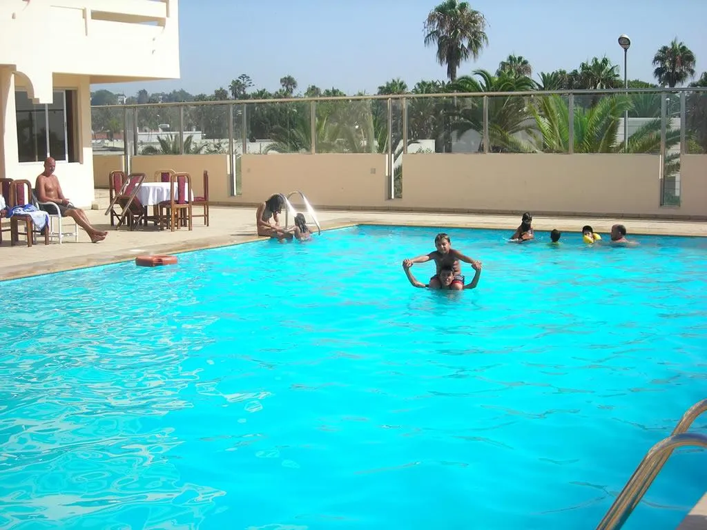 Pool, Suisse, Casablanca