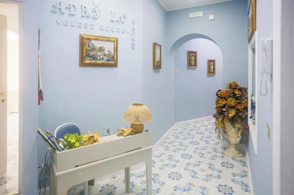 Lobby, Alma Adry, Naples