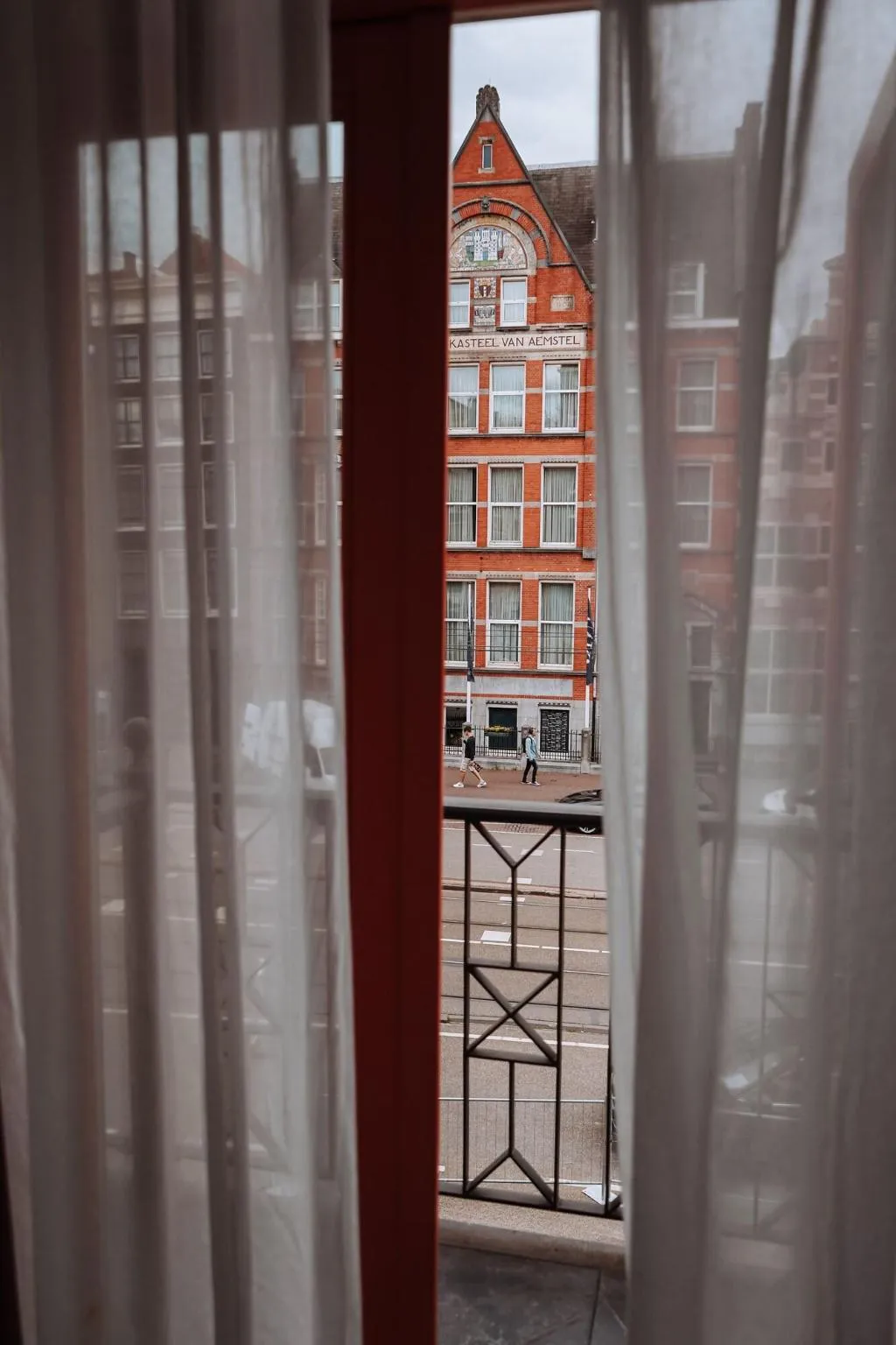 DOUBLE KING SIZE BED Room, The Highlander, Amsterdam