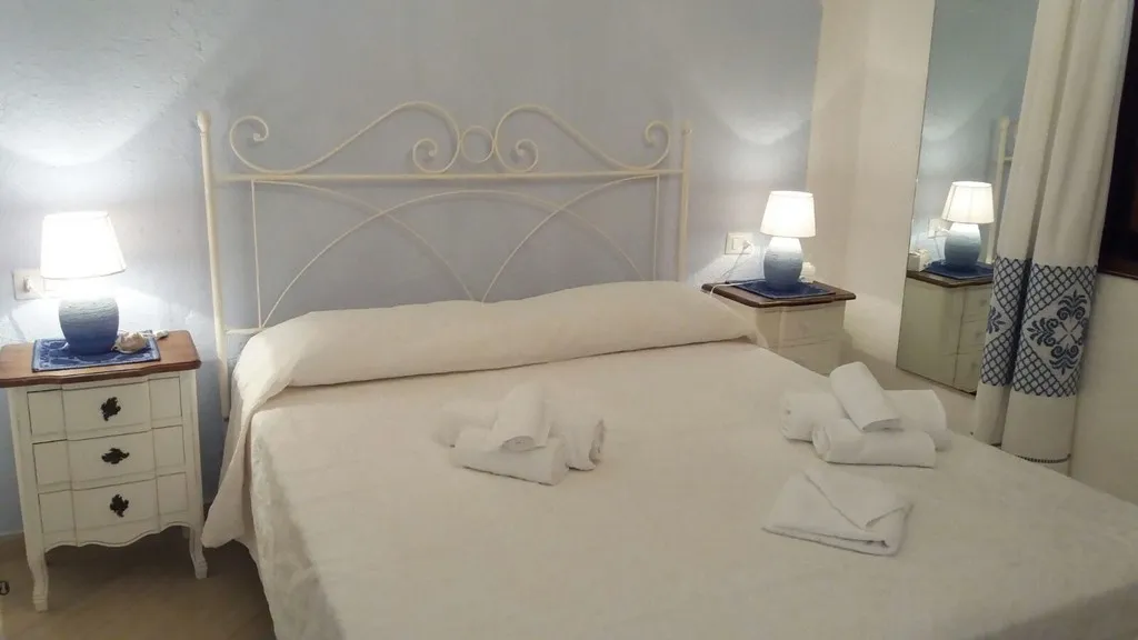 APARTMENT CAPACITY 6 TWO BEDROOMS Room, BAIA de BAHAS - Apartments, Olbia