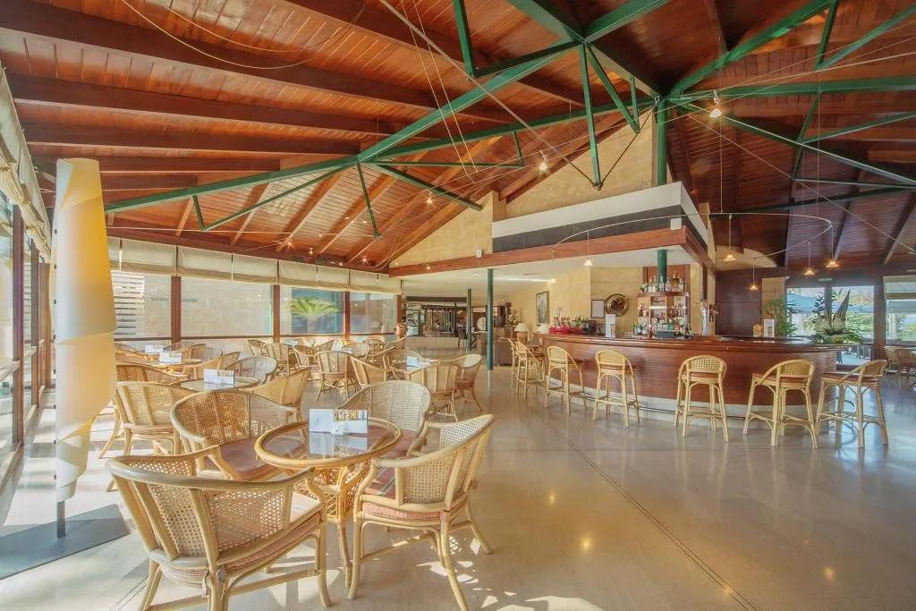 Lobby, PortBlue Club Pollentia Resort & Spa, Majorca