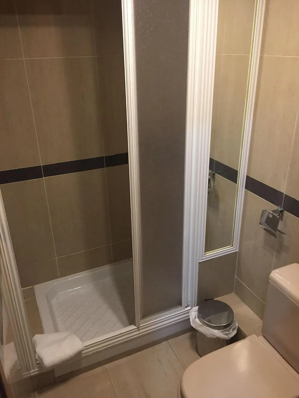 Room, Jqc Rooms, Madrid