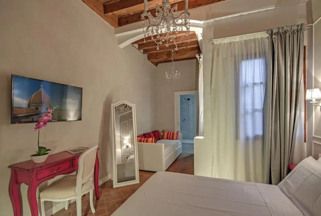 Room, Residenza d'Epoca Borgo Albizi, Florence