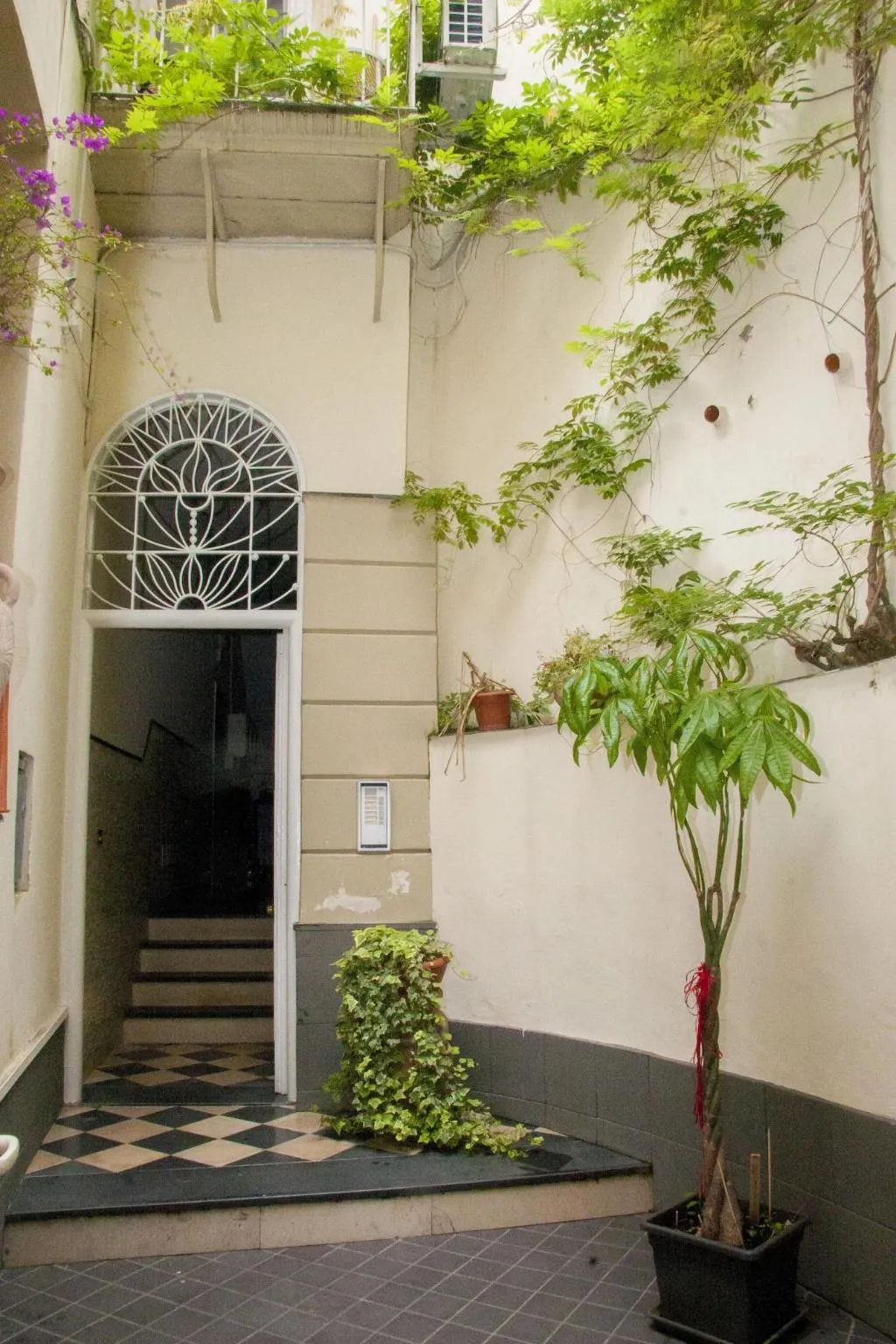General view, Residence Confalone, Naples