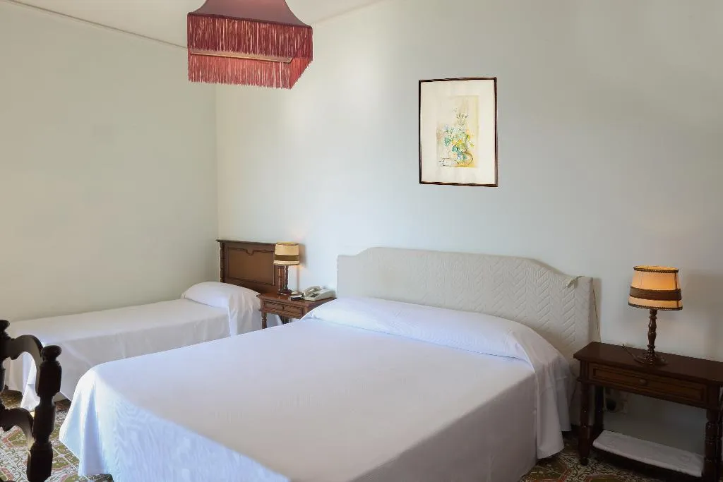 TRIPLE ECONOMY Room, Lido Mediterranee, Taormina