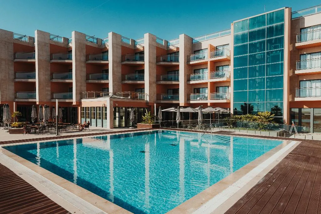 Pool, Real Marina Hotel & Spa, Algarve