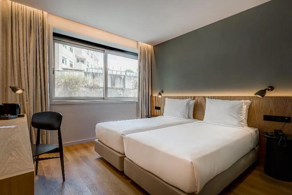 DOUBLE STANDARD Room, Hotel Acta The Clover, Porto