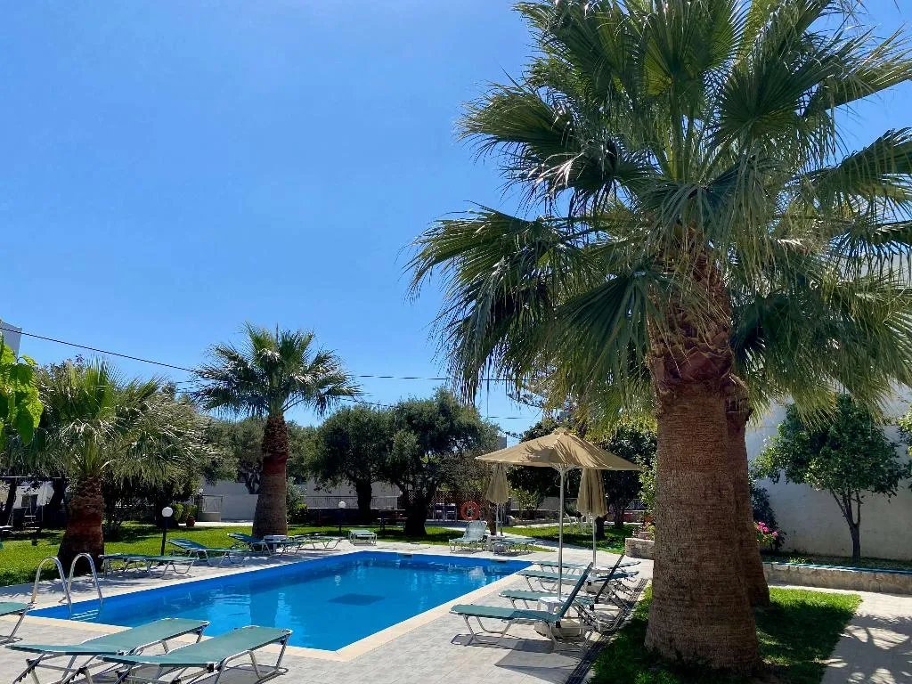 Pool, Manolis Apartments, Crete