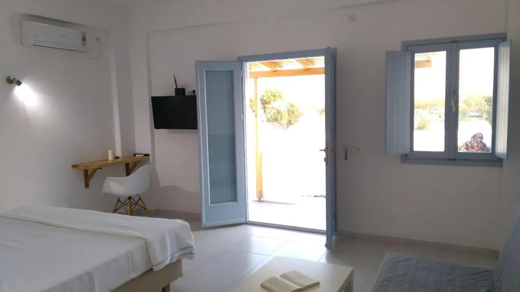 Room, Daylight, Santorini