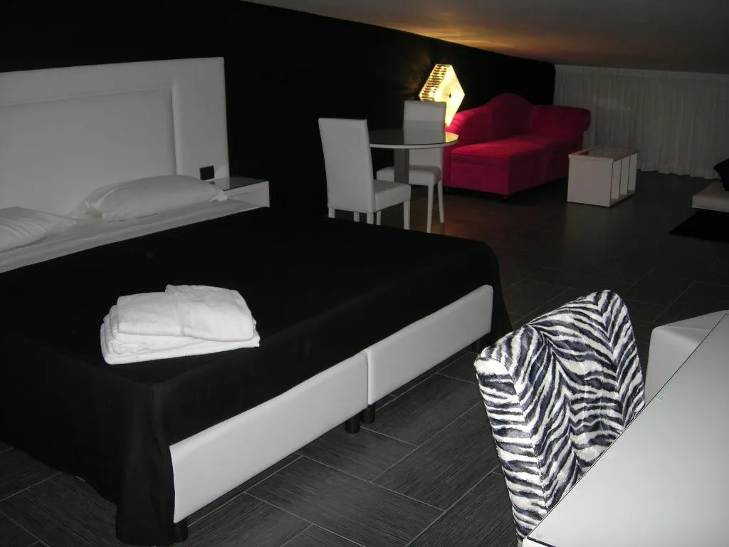 SUITE STANDARD Room, Hotel Masaniello Luxury, Naples