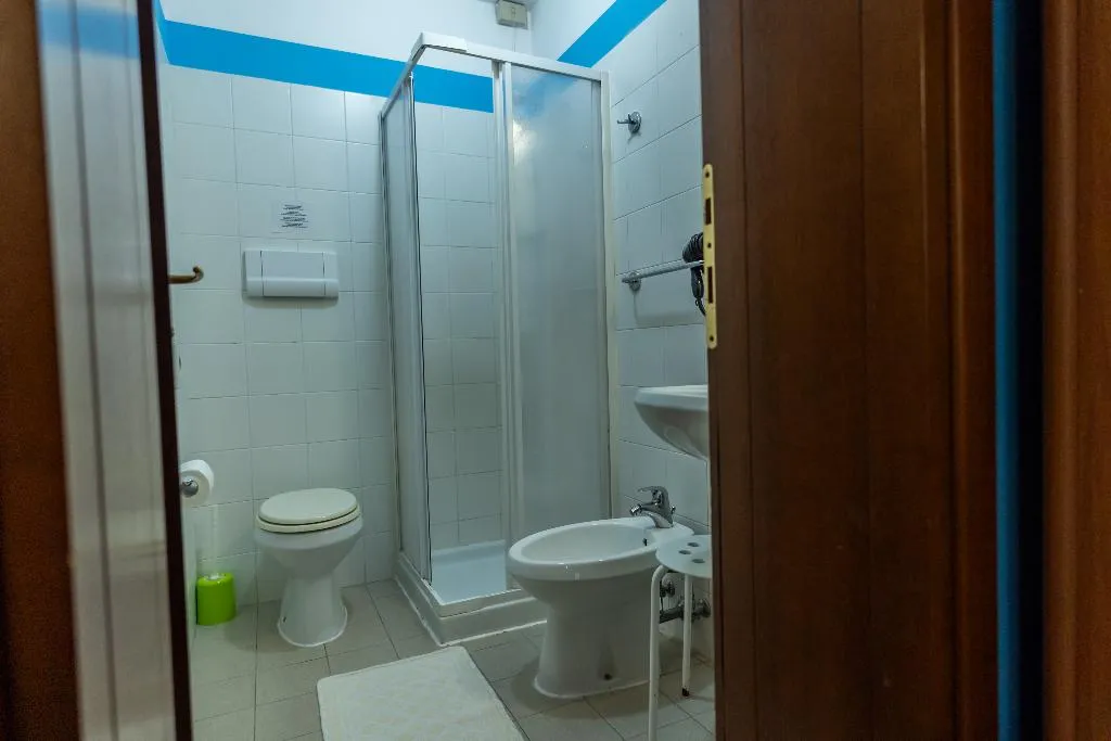 FAMILY ROOM CAPACITY 5 Room, Lato Azzurro, Venice