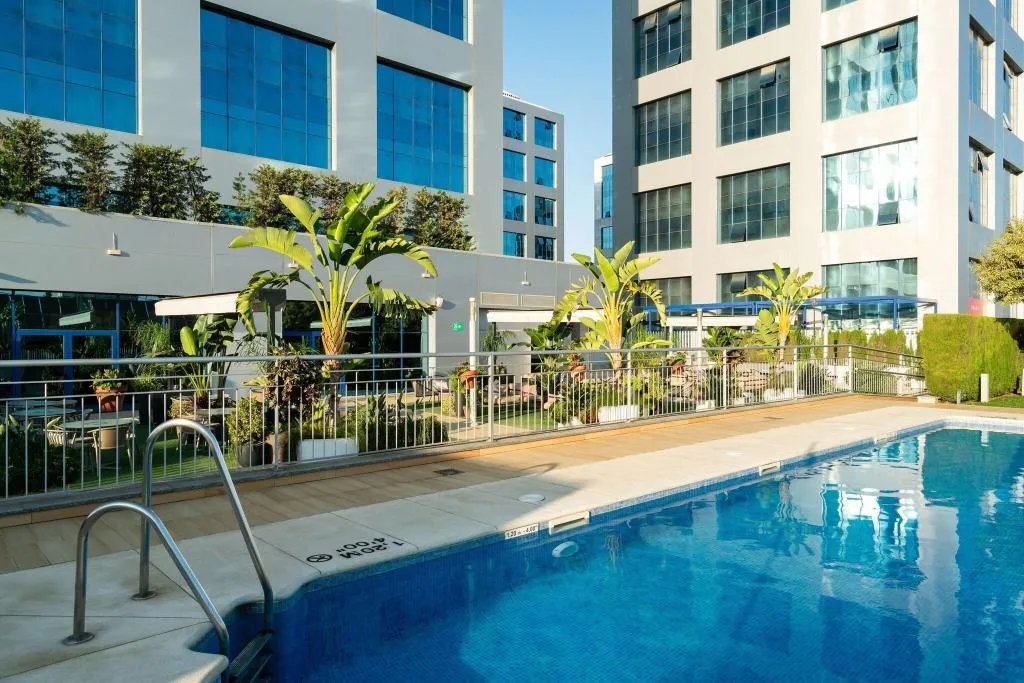 Pool, Hilton Garden Inn Sevilla, Seville