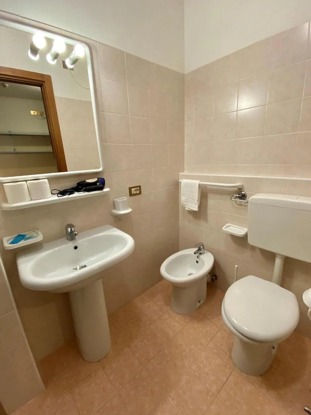 SINGLE STANDARD Room, Hotel Rosa Caorle, Venice