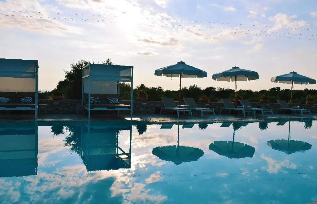 Pool, Kastro Maini, Kalamata