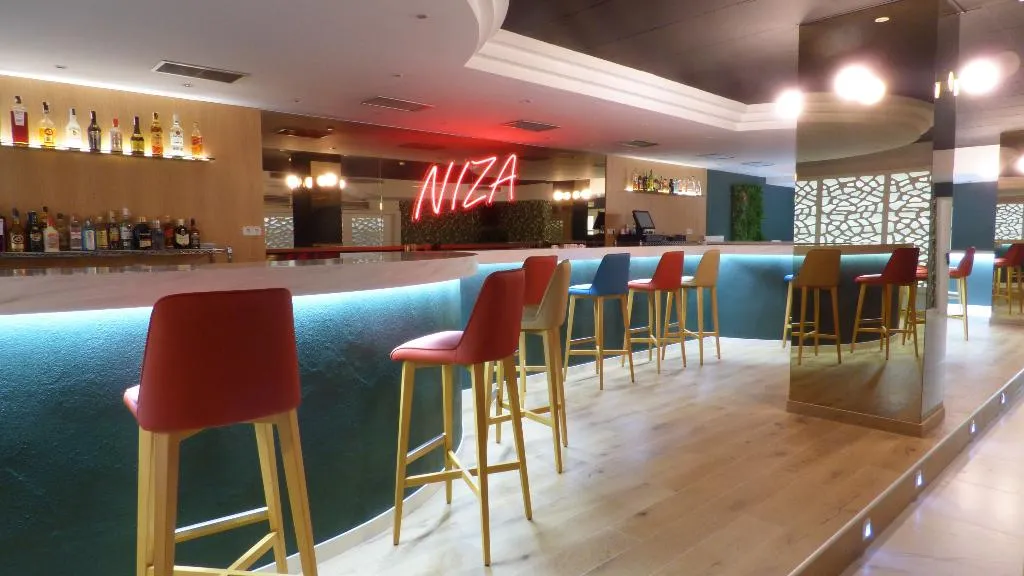 Bar, Peniscola Plaza Suites, Valencia