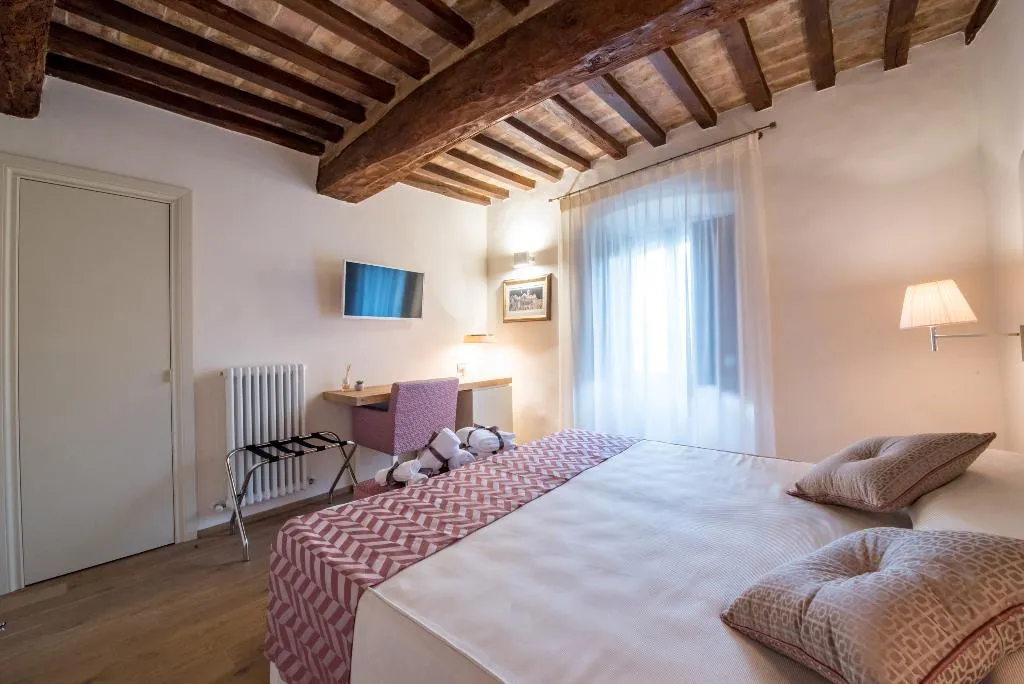 Room, Hotel Il Palazzo, Perugia