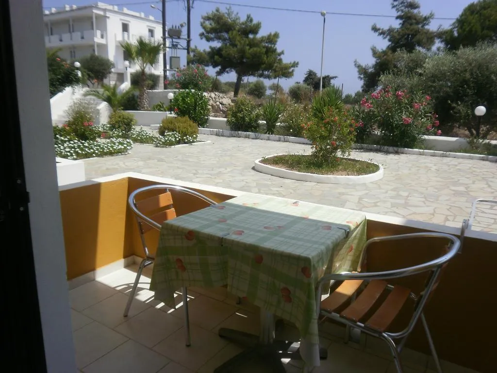 STUDIO GARDEN VIEW Room, Manolis Studios, Kos