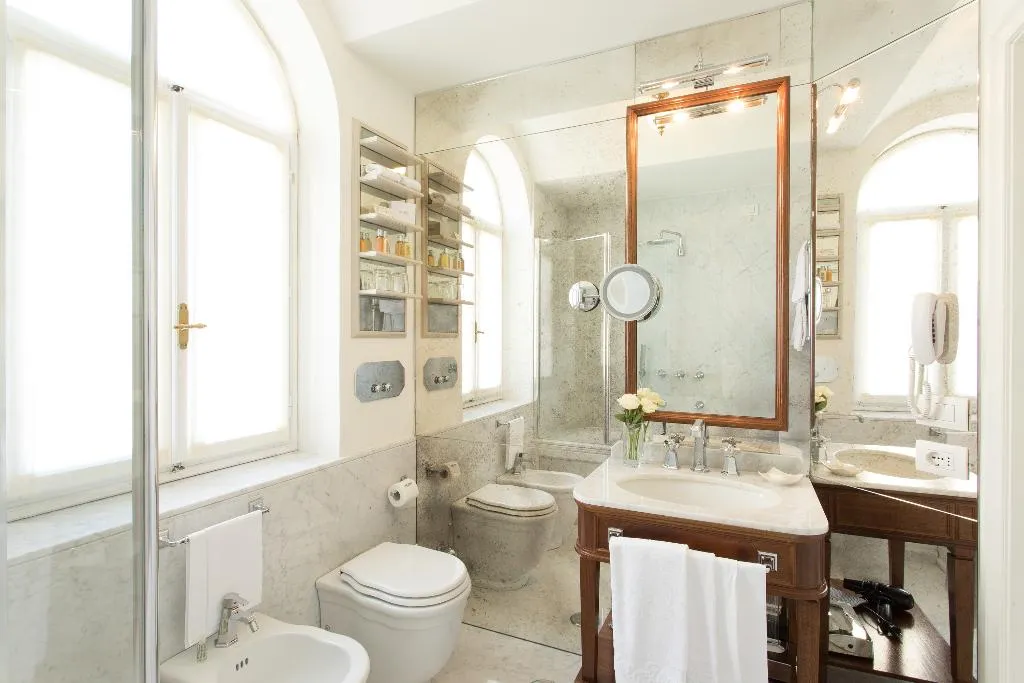 DOUBLE DELUXE Room, Regency, Florence