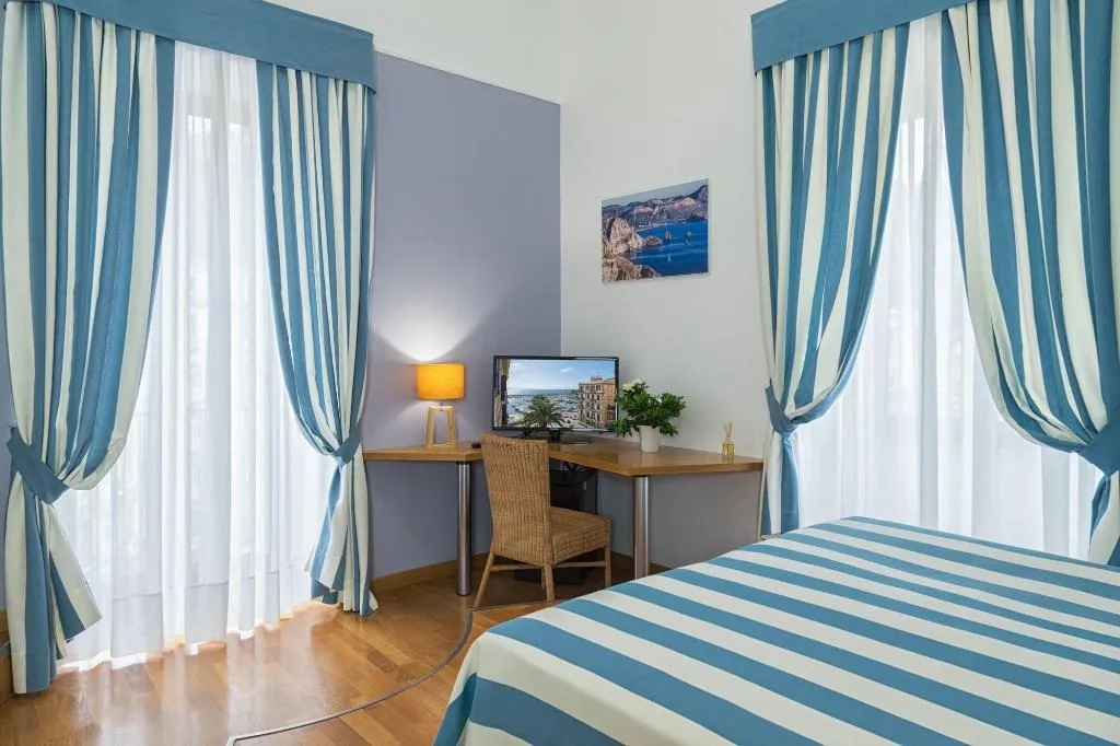 Room, Casa D Amare, Naples