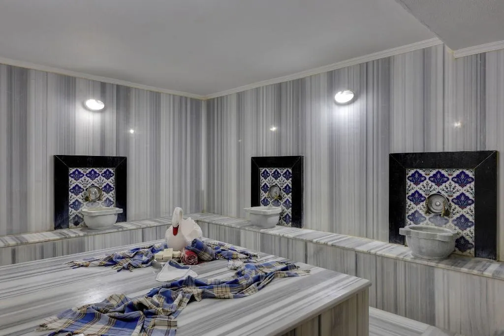 Sports and Entertainment, Martı Beach Hotel, Izmir