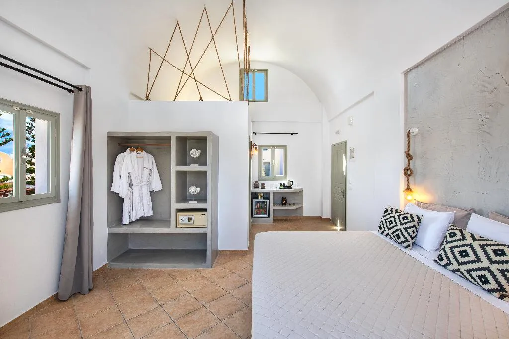 General view, Kalya Suites, Santorini
