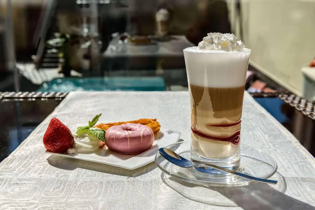 Restaurant, Moon Dreams Torremolinos, Costa Del Sol