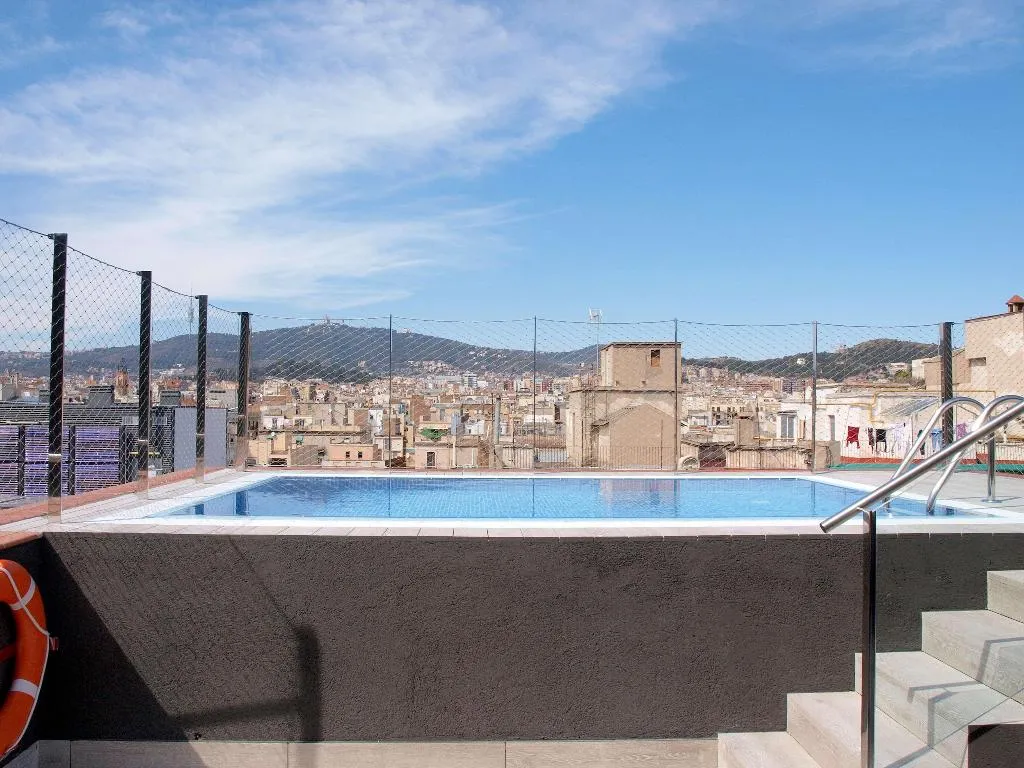 Pool, Catalonia Gracia, Barcelona