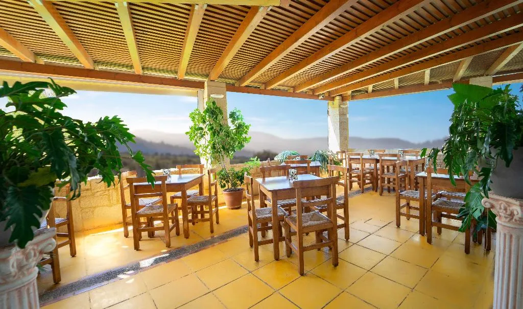 Restaurant, Futura, Crete